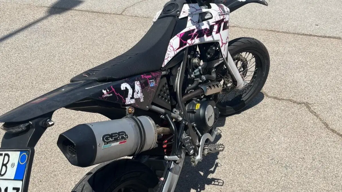 Fantic Motor XMF 125 Motard Performance 4t (2021 - 22)  (6)