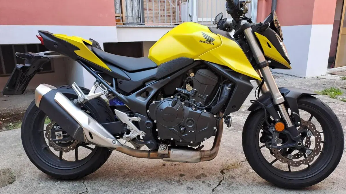 Honda CB 750 Hornet (2023 - 24) 