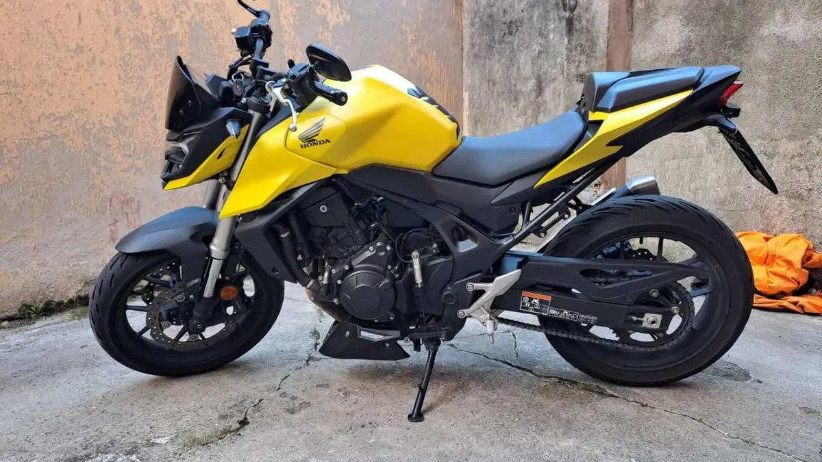 Honda CB 750 Hornet (2023 - 24)  (6)