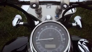 Honda VT 750 Shadow Spirit  (9)