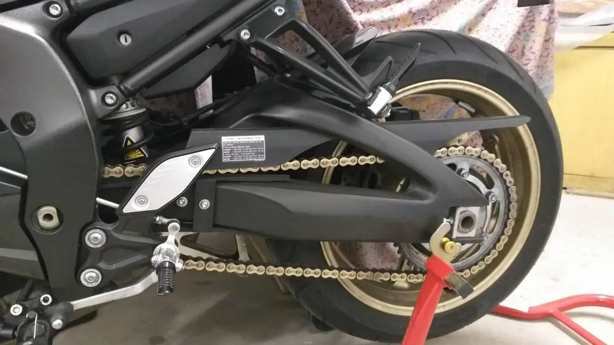 Yamaha FZ8 ABS (2010 - 13)  (3)