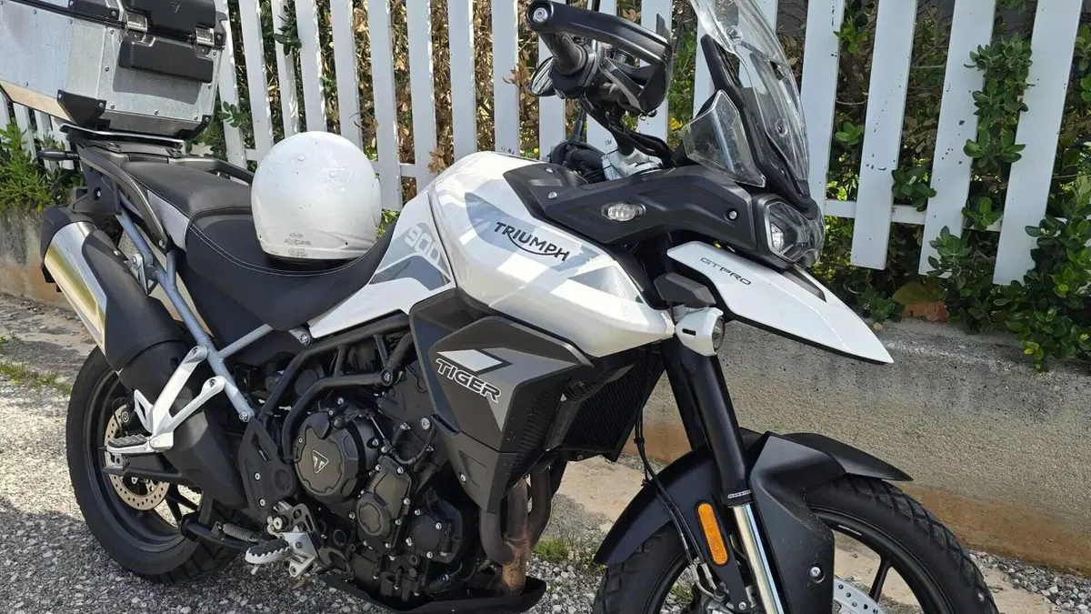 Triumph Tiger 900 GT Pro (2020 - 23)  (2)