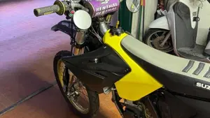 Suzuki RM 125 (2005 - 06)  (2)