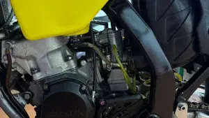 Suzuki RM 125 (2005 - 06)  (8)
