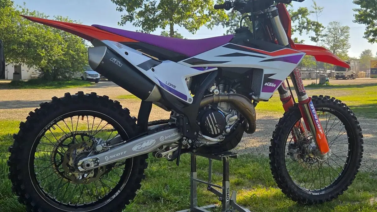 KTM 450 SX-F (2023) 
