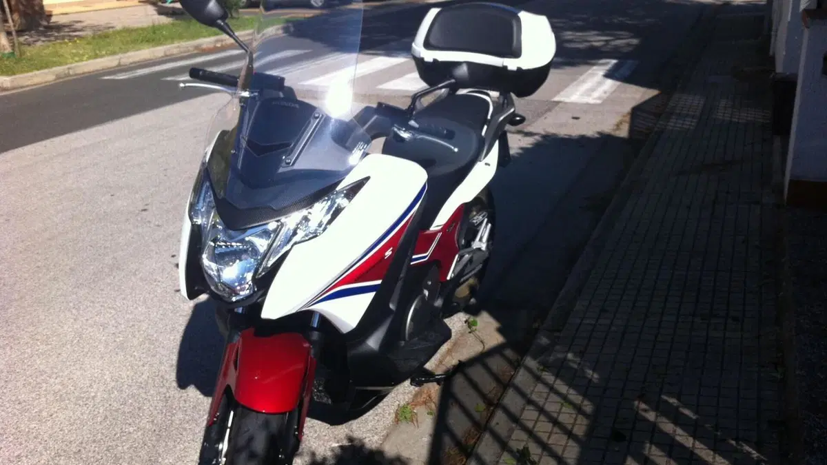 Honda Integra 750 DCT ABS (2014 - 15)  (2)