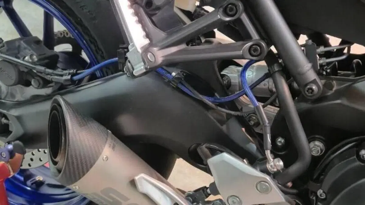 Yamaha MT-09 (2017 - 20)  (7)