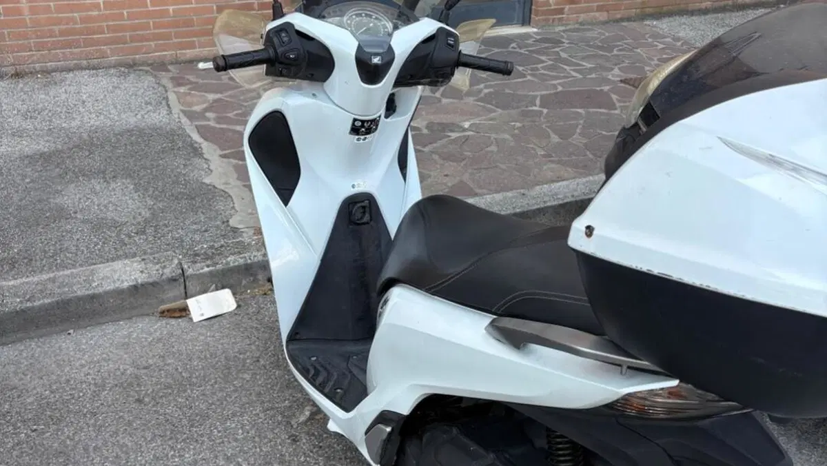 Honda SH 150i (2017 - 19)  (6)