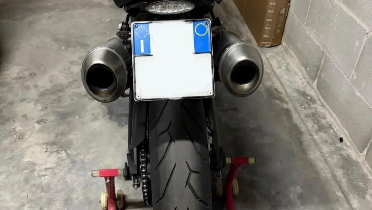 Ducati Monster 696 Plus (2007 - 14)  (7)