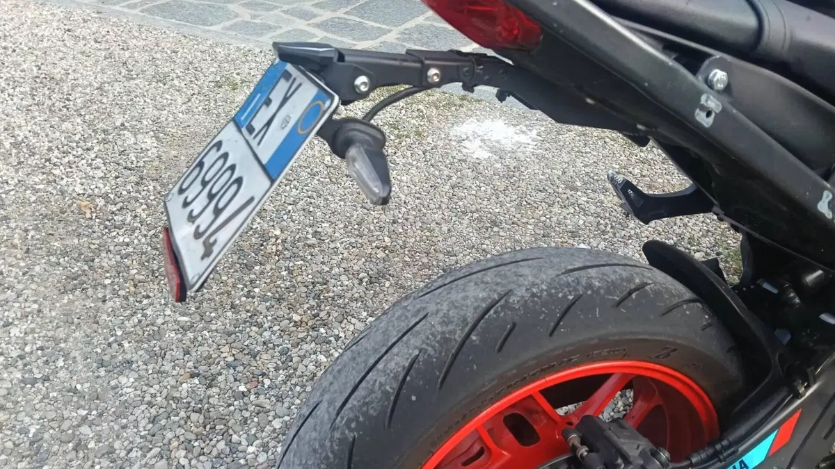 Yamaha MT-09 (2021 - 23)  (5)