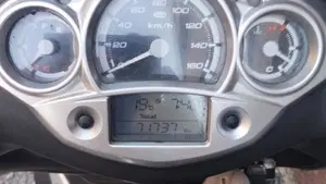 Yamaha X-City 250 (2006 - 16)  (2)