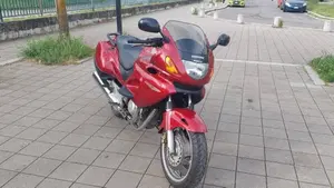 Honda Deauville 650 (1998 - 01)  (3)