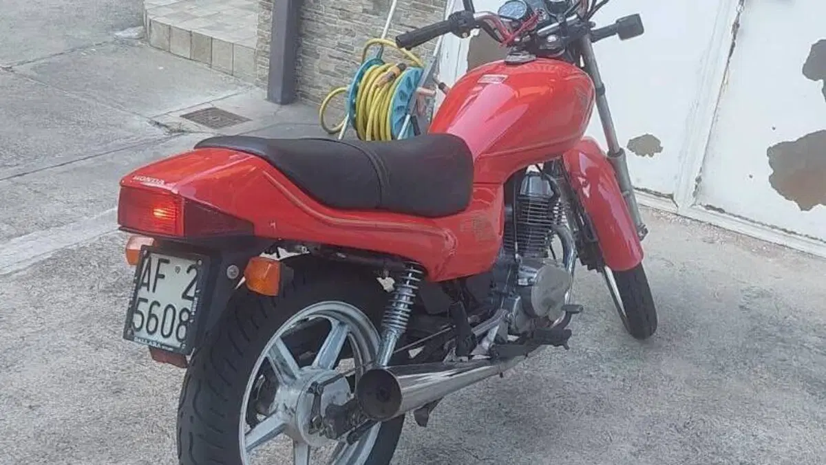Honda CB 250  (2)
