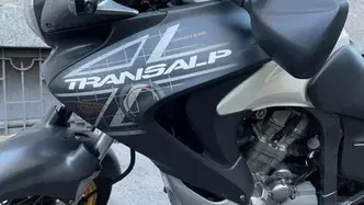 Honda Transalp XL 700 V (2007 - 2013) usata