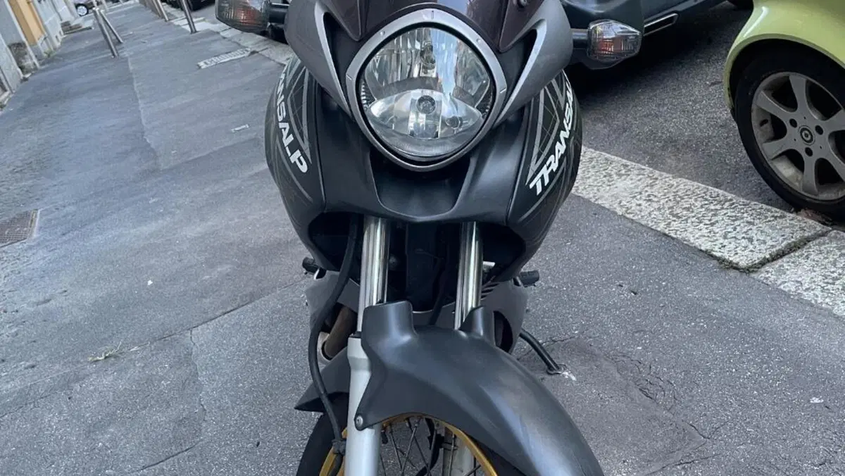 Honda Transalp XL 700 V (2007 - 2013)  (2)