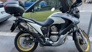 Honda Transalp XL 700 V (2007 - 2013)  (6)