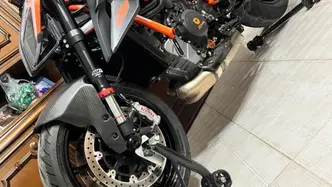 KTM 1290 Super Duke R (2021) usata
