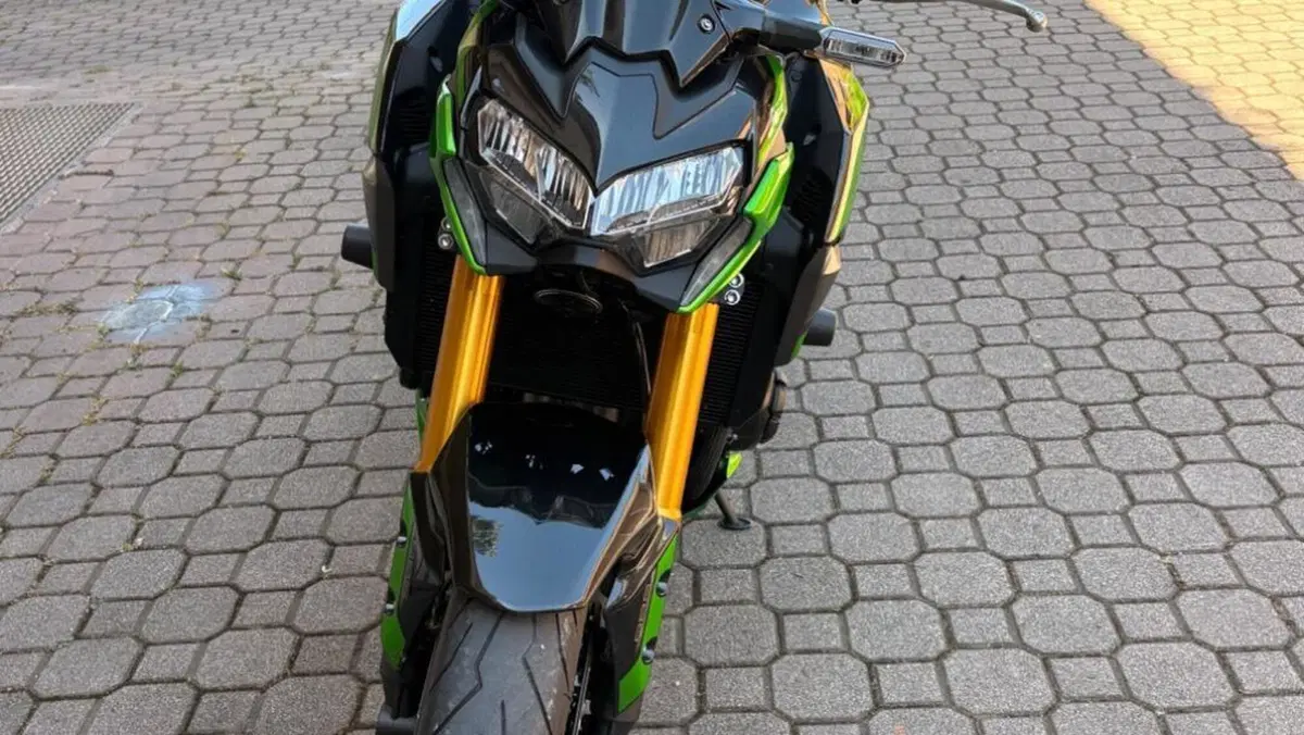 Kawasaki Z 900 SE (2022 - 24)  (3)