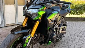 Kawasaki Z 900 SE (2022 - 24)  (8)