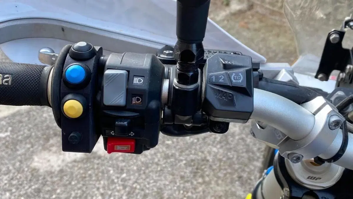 Husqvarna 701 Enduro (2021)  (4)