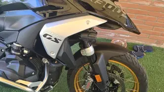 Bmw R 1300 GS Triple Black (2023 - 26) usata