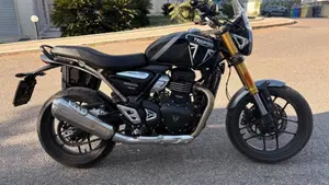 Triumph Speed 400 (2024 - 26)  (2)