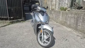 Honda SH 150i ABS (2013 - 16)  (4)