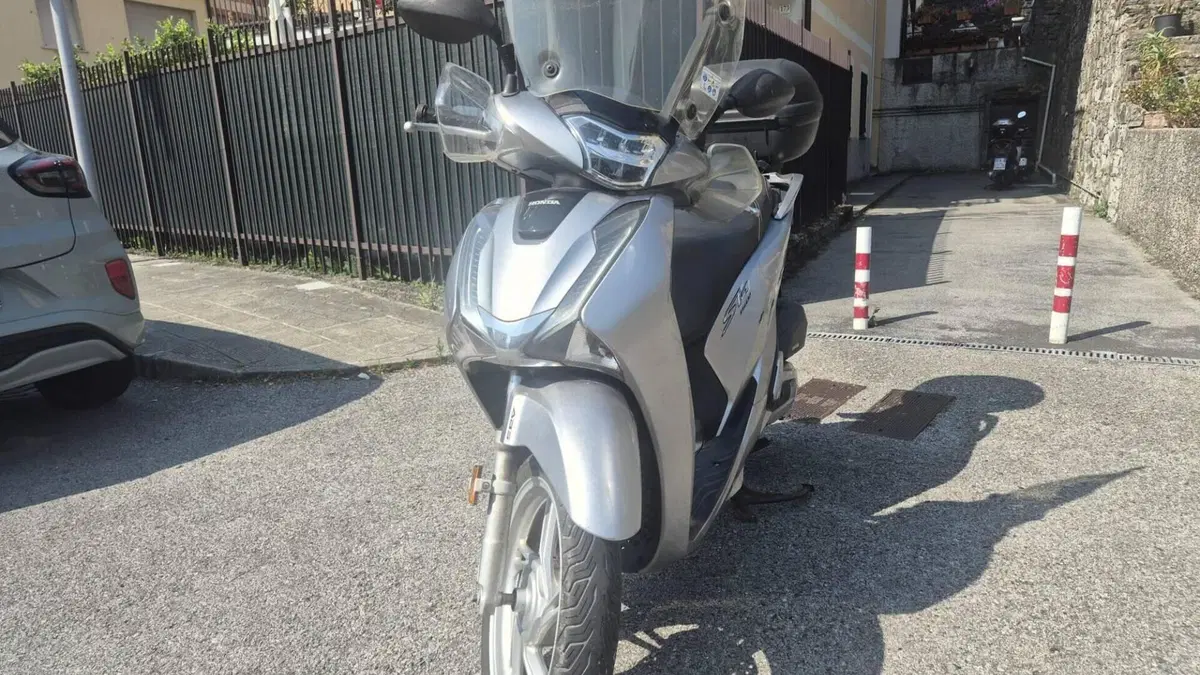 Honda SH 150i ABS (2013 - 16) 