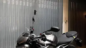 Triumph Street Triple 765 R (2023 - 26)  (2)