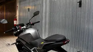 Triumph Street Triple 765 R (2023 - 26)  (4)