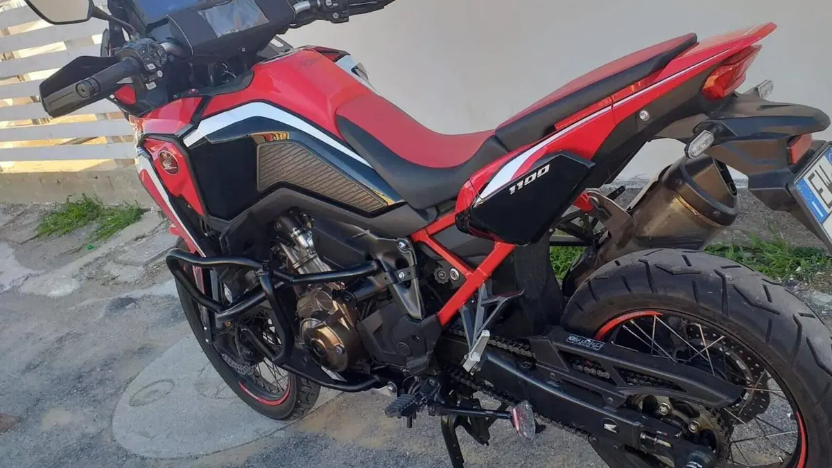 Honda Africa Twin CRF 1100L (2020 - 21)  (4)