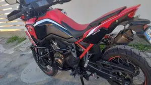 Honda Africa Twin CRF 1100L (2020 - 21)  (4)