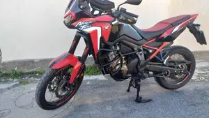 Honda Africa Twin CRF 1100L (2020 - 21)  (5)
