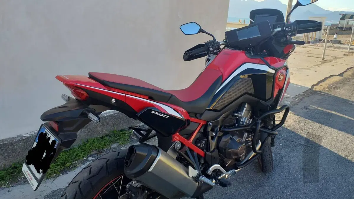 Honda Africa Twin CRF 1100L (2020 - 21)  (6)