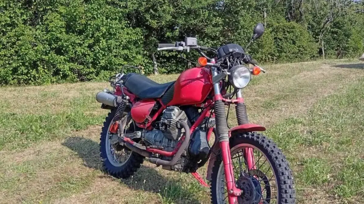 Moto Guzzi V 35 TT (1985 - 89)  (2)