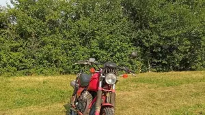 Moto Guzzi V 35 TT (1985 - 89)  (3)