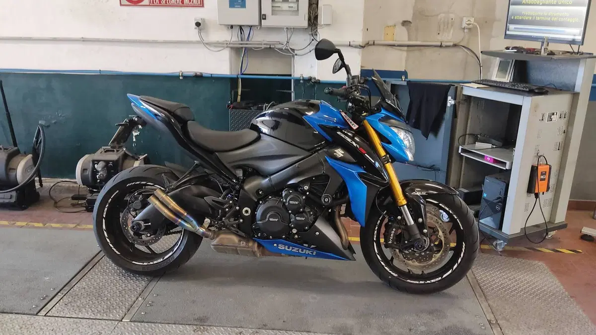 Suzuki GSX-S1000 ABS (2017 - 20)  (9)