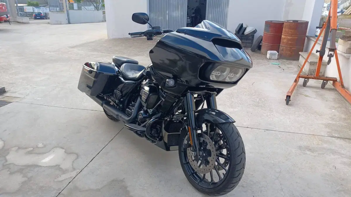 Harley-Davidson 114 Road Glide Special (2019 - 20) - FLTRXS 