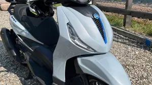 Piaggio Beverly 310 (2025 - 26) 