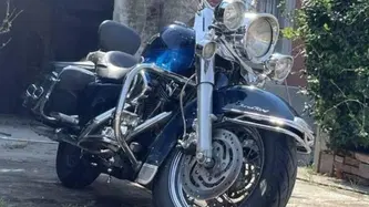 Harley-Davidson Road King CVO 1550 (FLHRSEI) (2002 - 05) usata