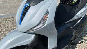 Piaggio Beverly 310 (2025 - 26)  (15)