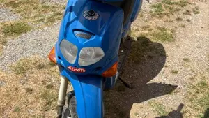 Aprilia Rally 50 2FD LC (1997 - 02)  (4)