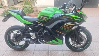 Kawasaki Ninja 650 KRT (2020) usata