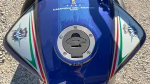 MV Agusta Brutale 910 R (2006 - 11)  (2)