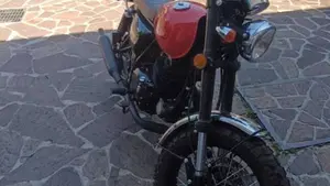 Mash Italia Two Fifty 250 (2021 - 25)  (4)