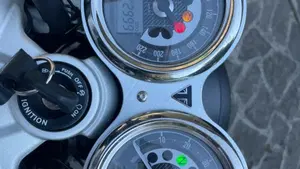 Triumph Speed Twin 1200 (2021 - 24)  (6)