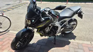 Honda CB 650 F ABS (2014 - 17)  (2)