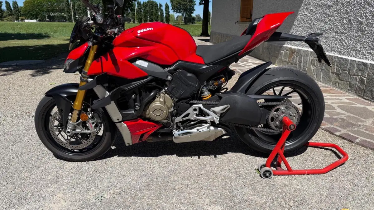 Ducati Streetfighter V4 1100 S (2021 - 22) 