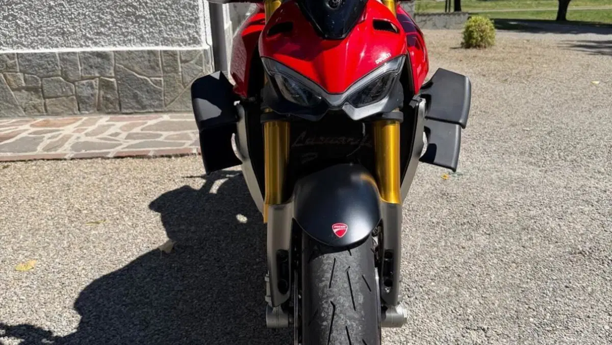 Ducati Streetfighter V4 1100 S (2021 - 22)  (5)