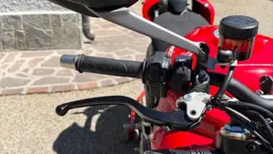Ducati Streetfighter V4 1100 S (2021 - 22)  (7)